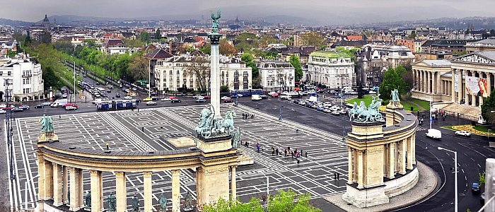 Площадь Героев Площадь Героев