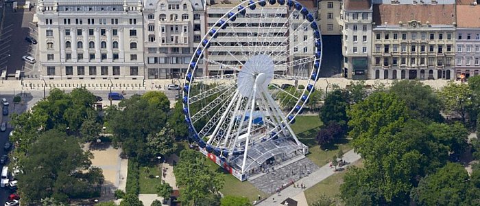 Площадь Эржебет Площадь Эржебет