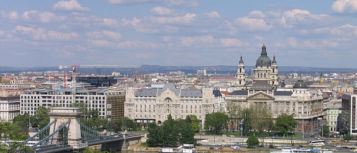 Площадь Иштвана Сеченьи Площадь Иштвана Сеченьи