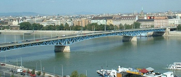 Мост Петёфи