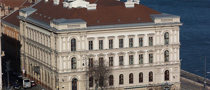 Дворец Ланчид Дворец Ланчид