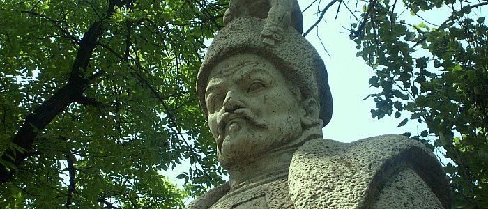 Памятник Иштвану Батори