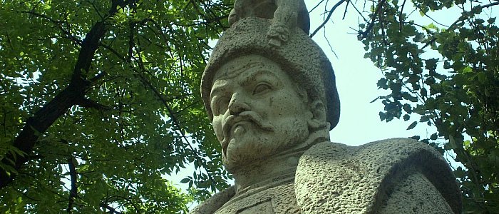 Памятник Иштвану Батори Памятник Иштвану Батори